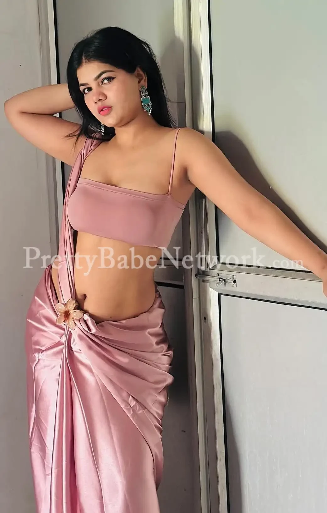 Model Escort Rubina in Oberoi Hotel, Gurgaon! Accepts Short & Extended Sex Meets